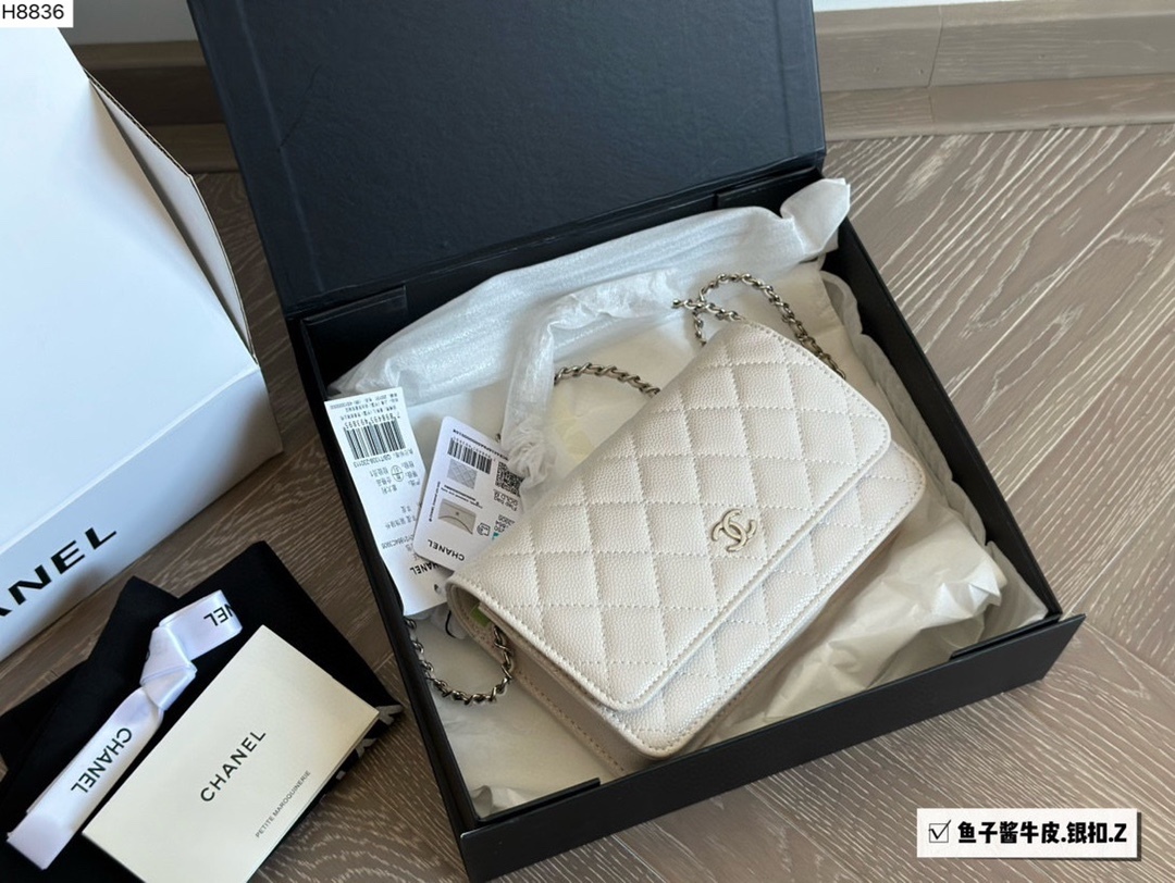 cc-new-arrival-woc-caviar-leather-bag-size-19-12cm-9970