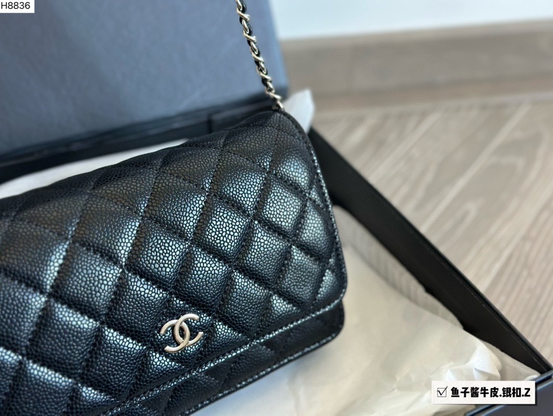 cc-new-arrival-woc-caviar-leather-bag-size-19-12cm-9970