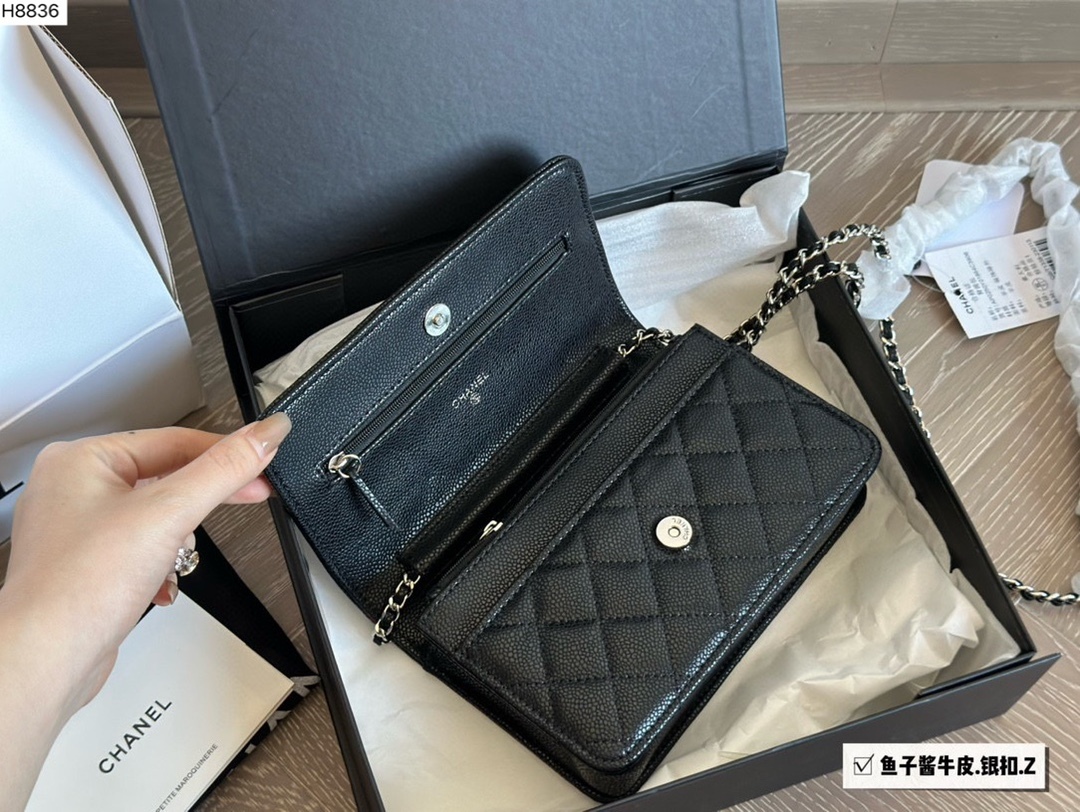 cc-new-arrival-woc-caviar-leather-bag-size-19-12cm-9970