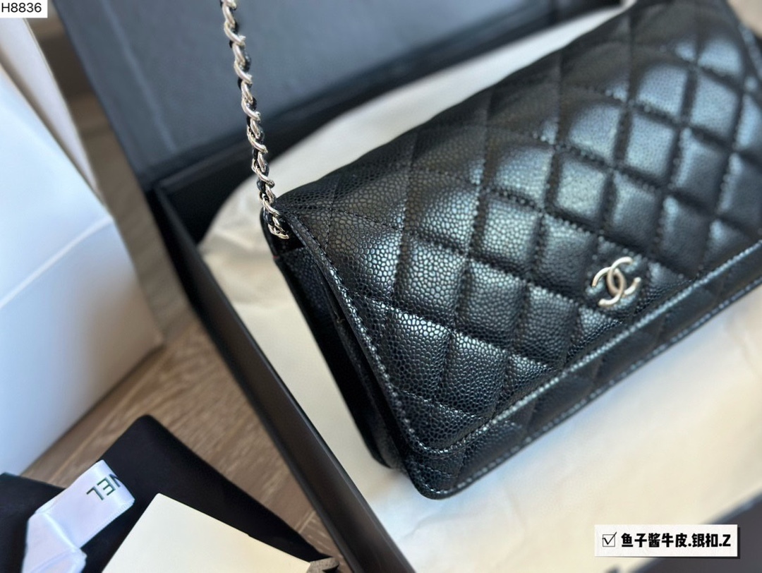 cc-new-arrival-woc-caviar-leather-bag-size-19-12cm-9970