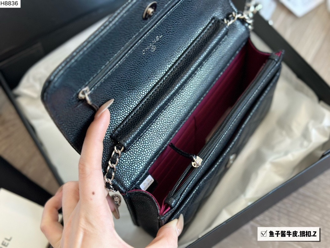 cc-new-arrival-woc-caviar-leather-bag-size-19-12cm-9970