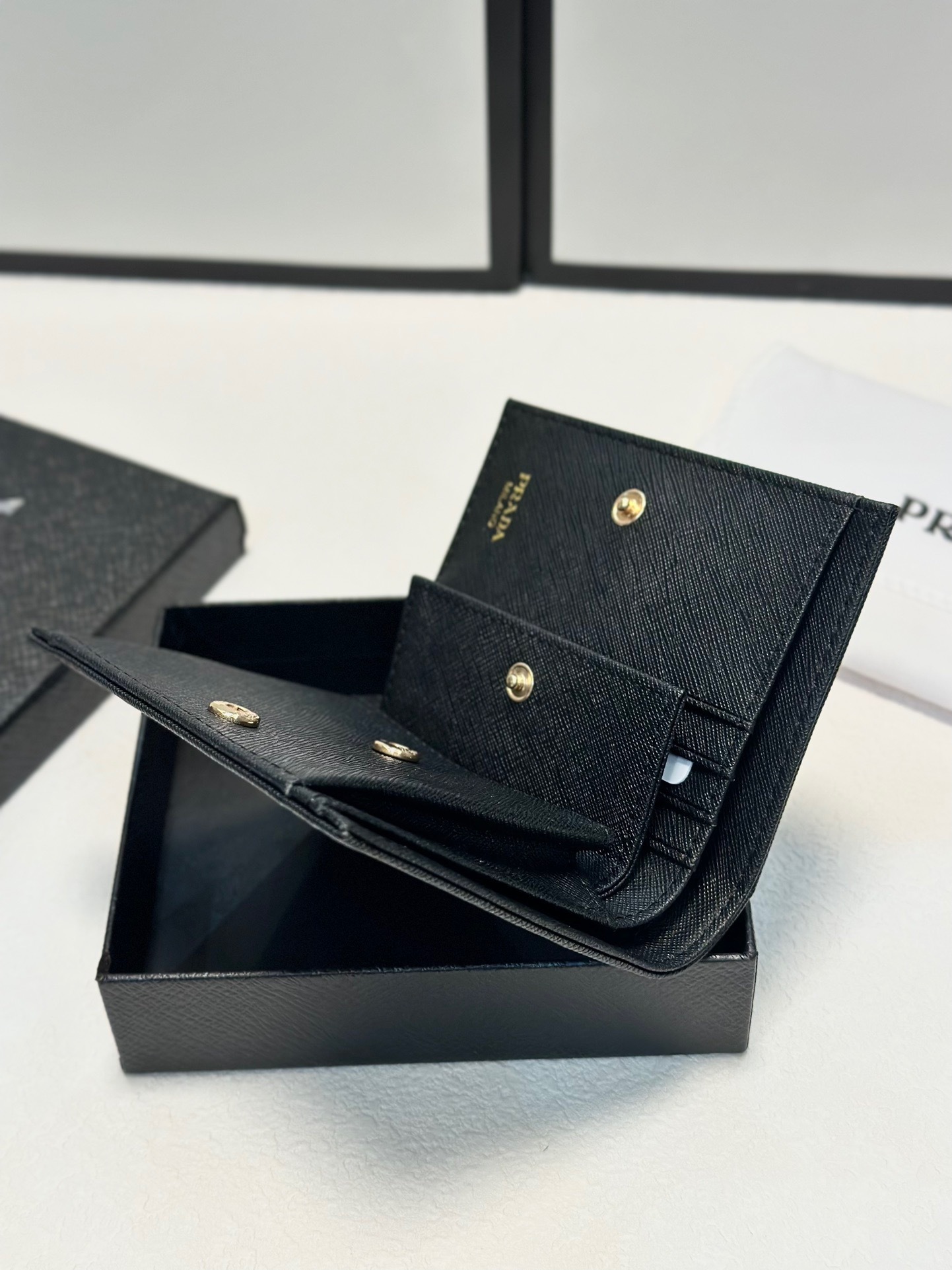 Pra new arrival wallet 02 size: 11x10 cm