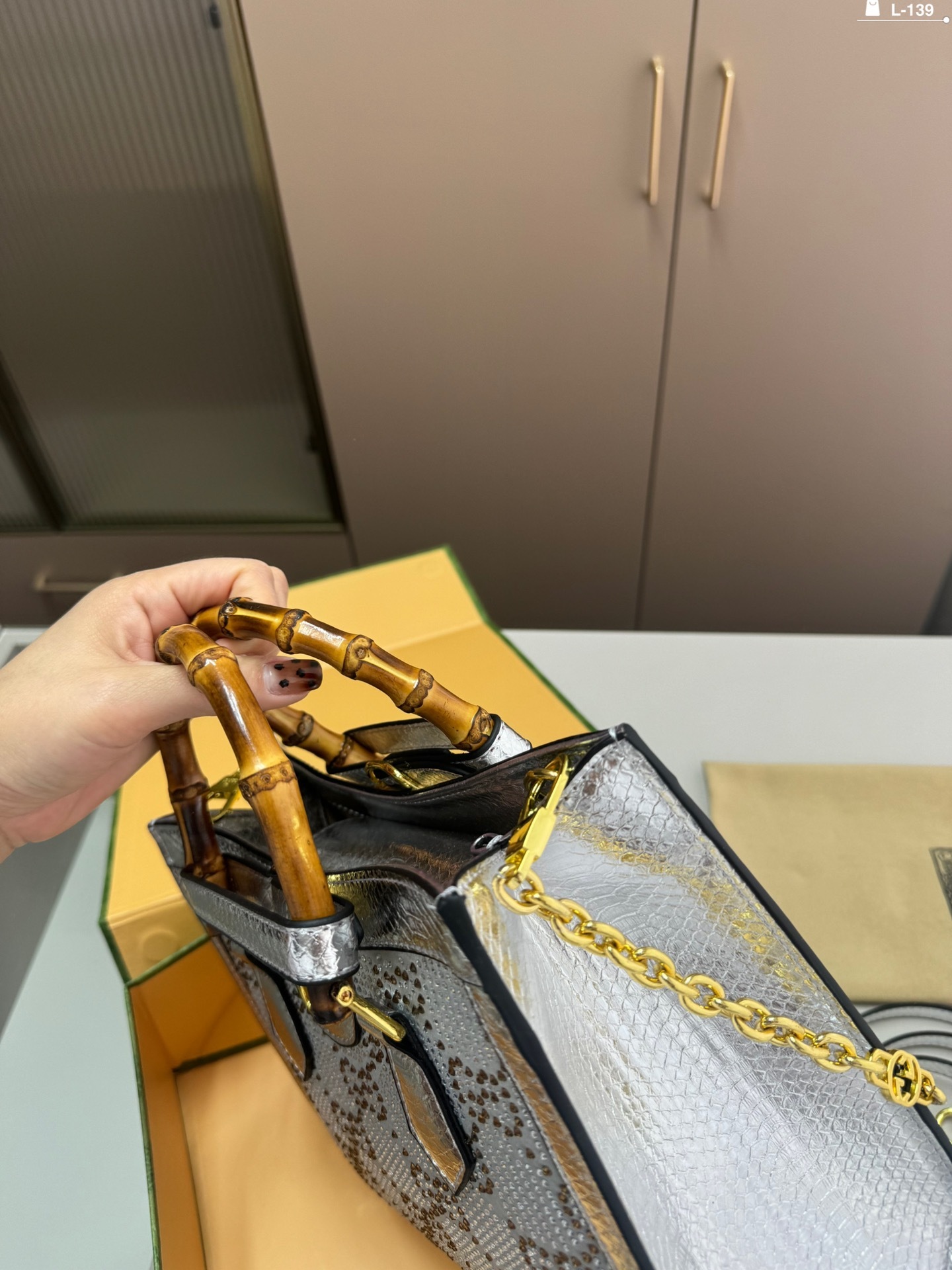 gg-new-arrival-tote-bag-size-27-10-22-cm-3410