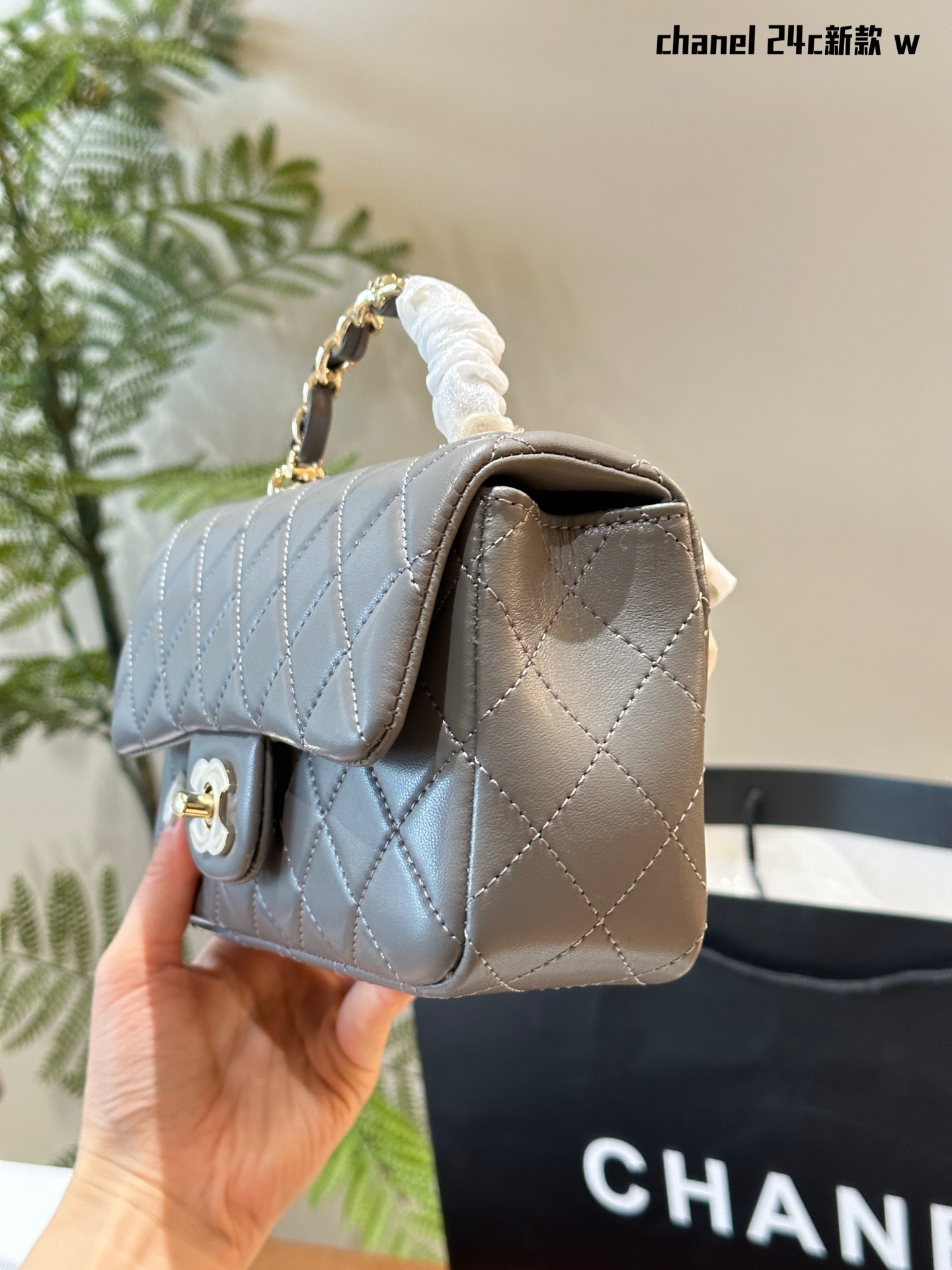 cc-handle-mini-cf-bag-size-20-12-6cm-5163