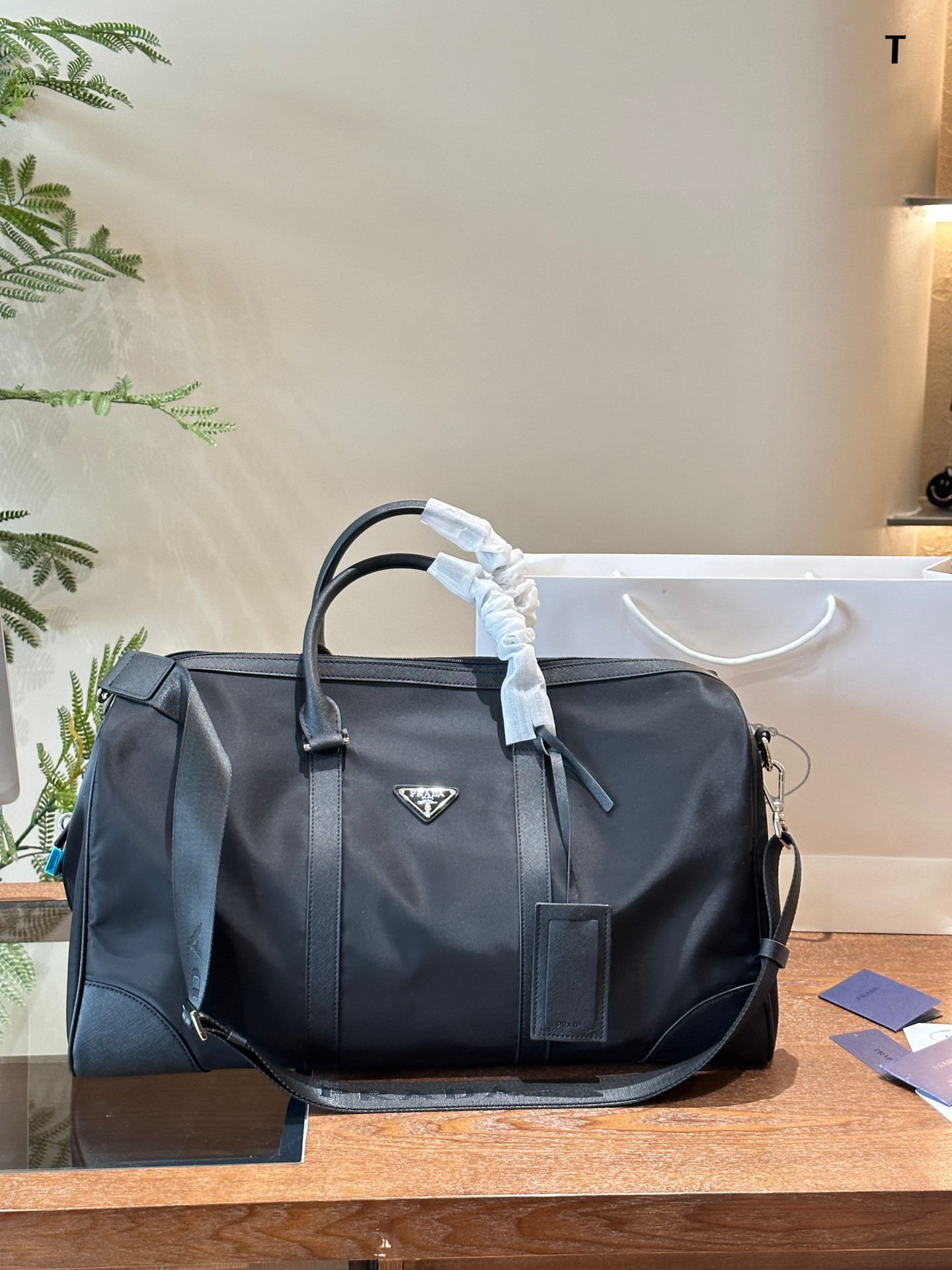 pra-new-arrival-travel-bag-size-48-26-16-5cm-2686