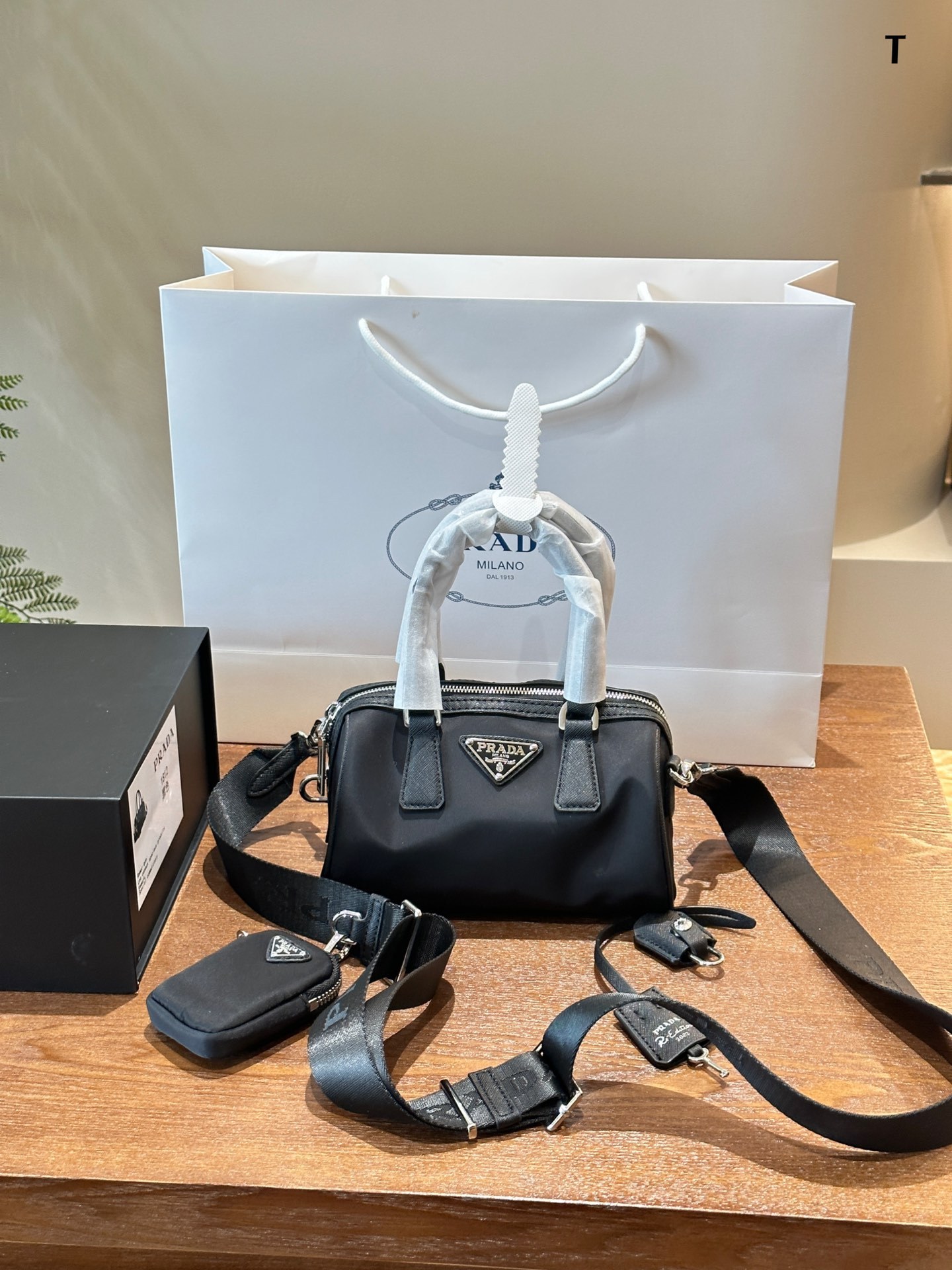 Pra new arrival boston crossbody bag size: 20/15/11 cm