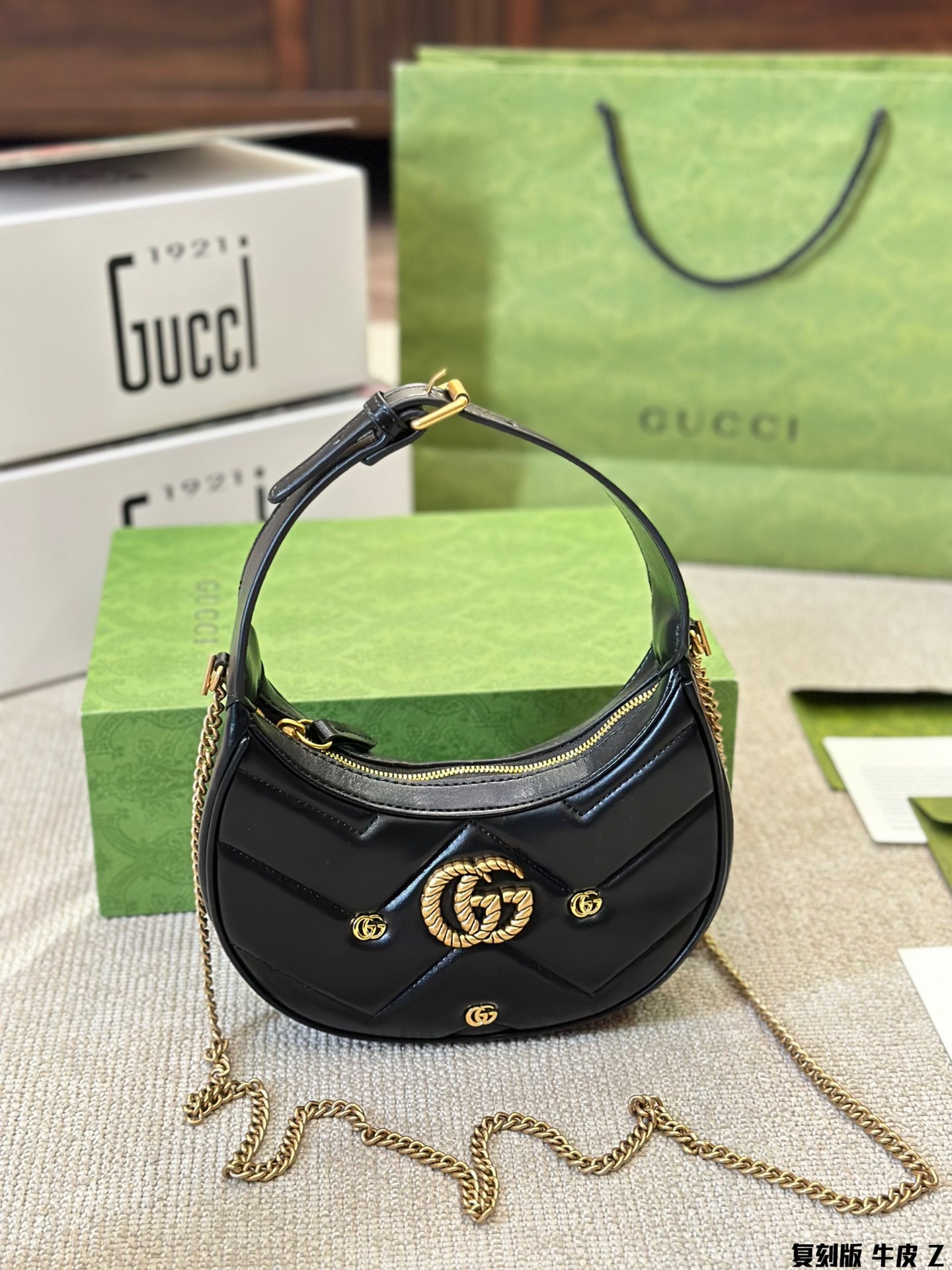 gg-new-arrival-marmont-classic-bag-size-20-12-cm-3495