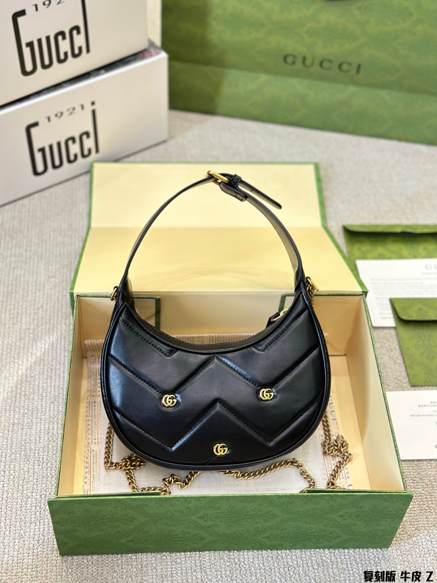 gg-new-arrival-marmont-classic-bag-size-20-12-cm-3495