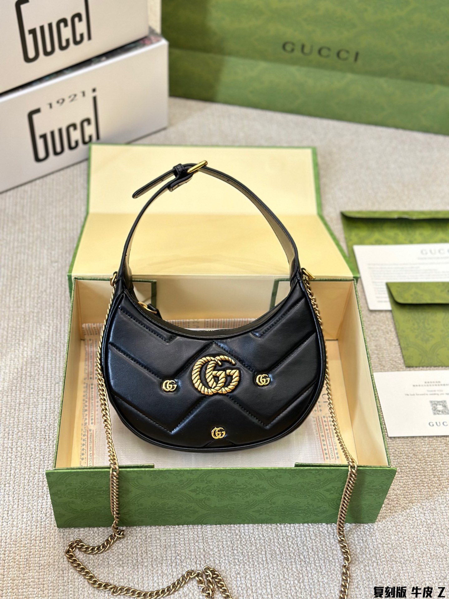 gg-new-arrival-marmont-classic-bag-size-20-12-cm-3495