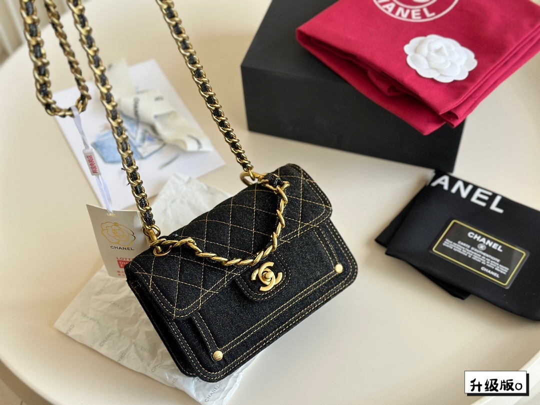 CC new arrival 23s denim bag size: 19*14 cm