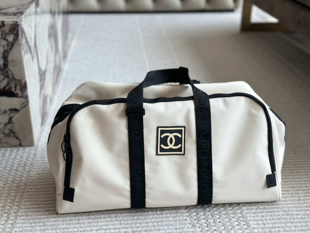 cc-new-arrival-traval-bag-size-50-26cm-2363