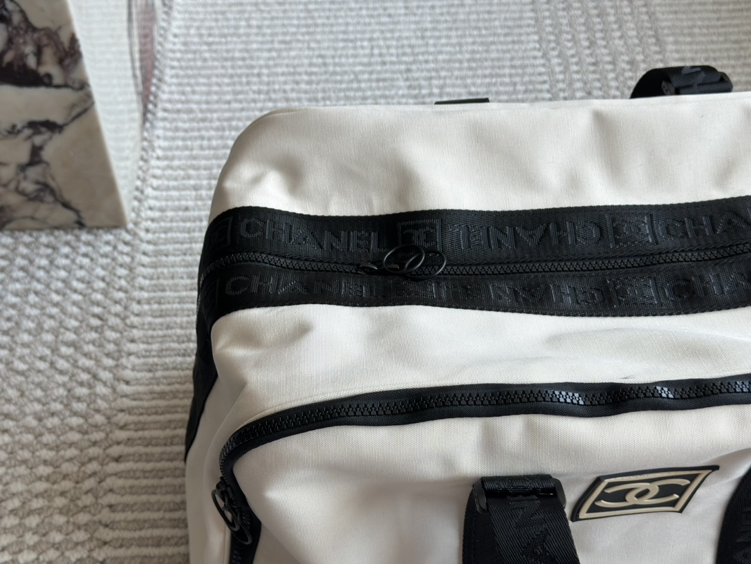 cc-new-arrival-traval-bag-size-50-26cm-2363