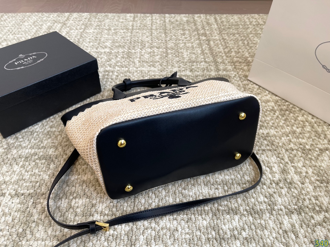 pra-new-arrival-tote-bag-01-1928