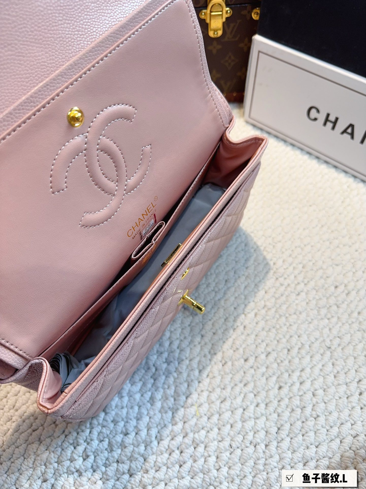 cc-new-arrival-cf-bag-caviar-leather-size-26-6-17cm-221