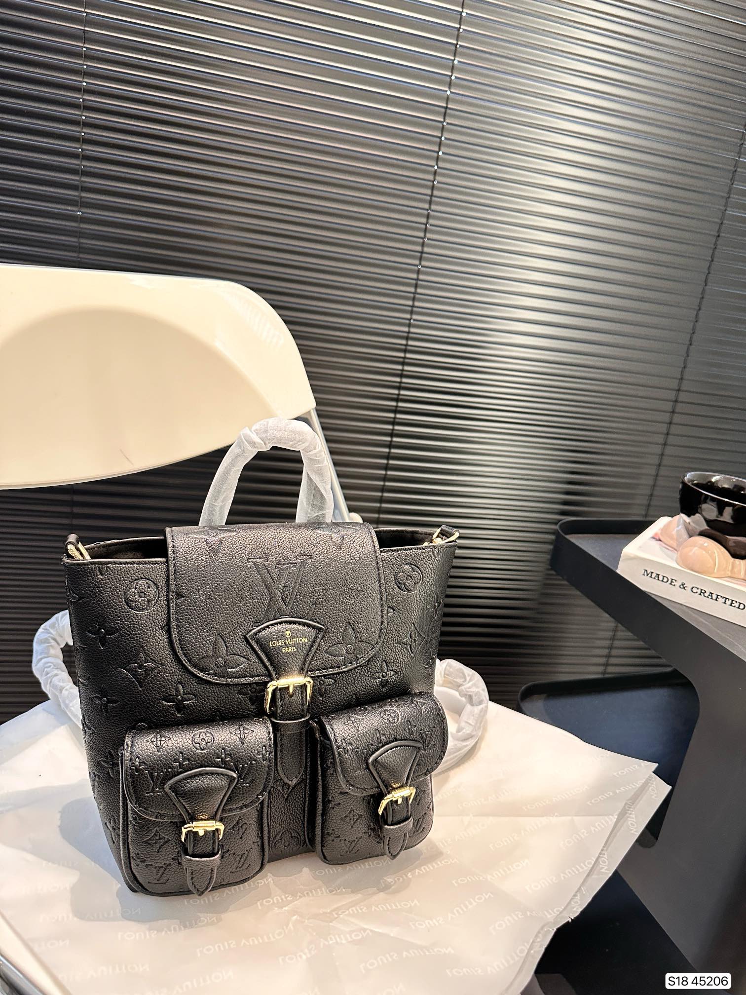 l-excursion-new-arrival-backpack-size-20-9-20cm-2965