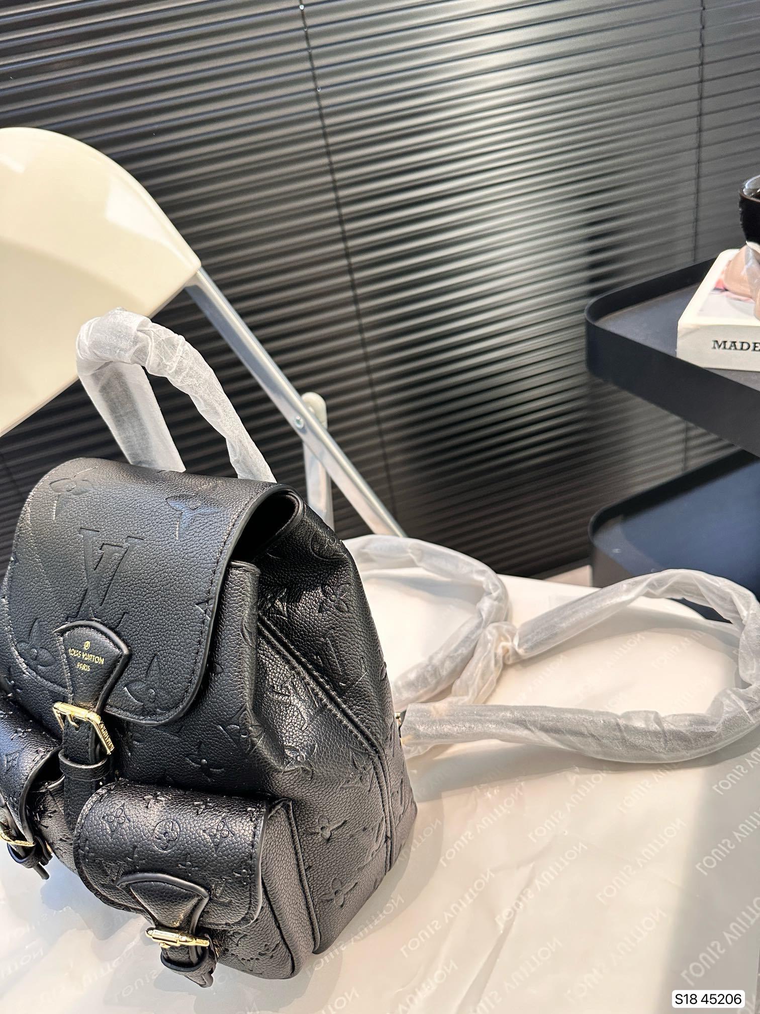 l-excursion-new-arrival-backpack-size-20-9-20cm-2965