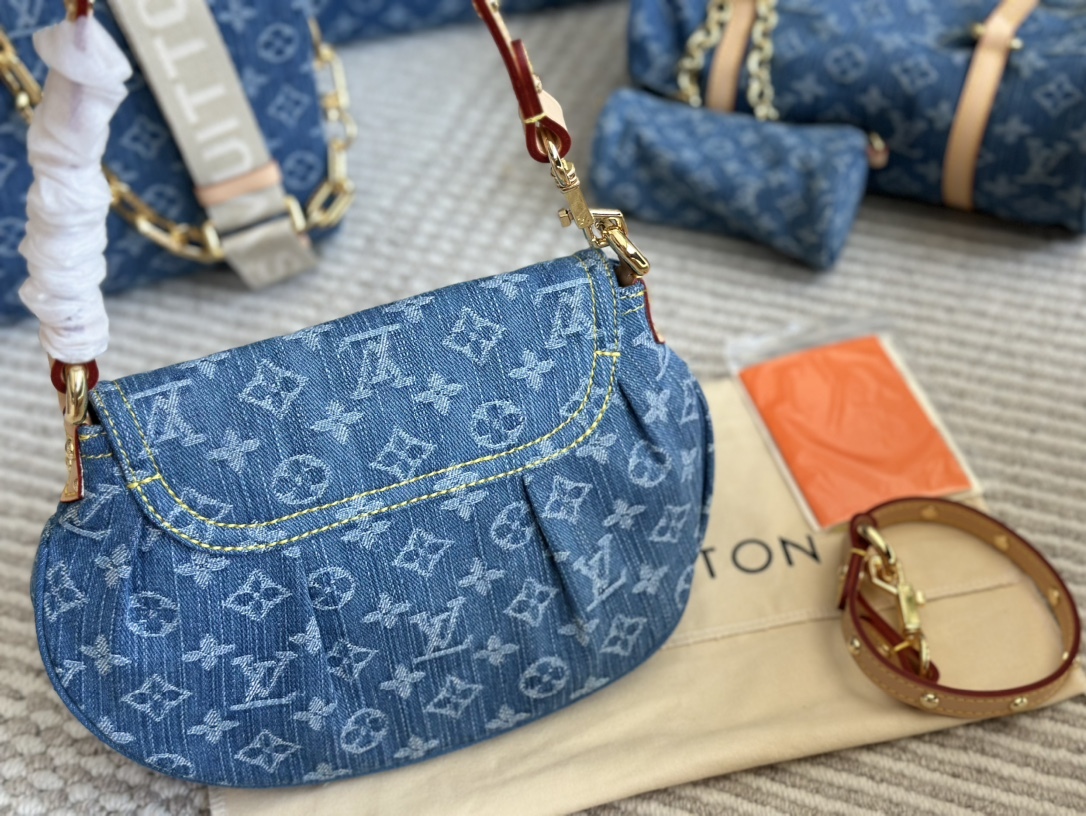 Louis new arrival denim bag sunset size: 26*15 cm