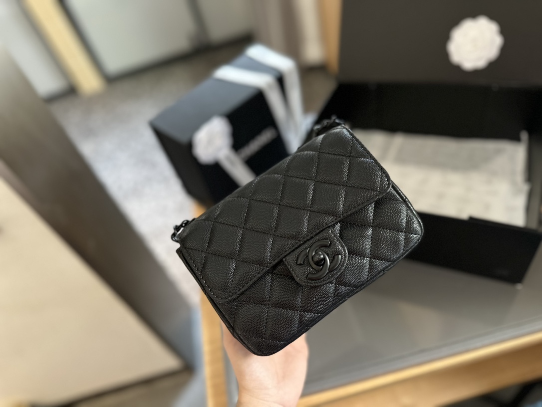 cc-new-arrival-black-caviar-leather-cf-bag-3588