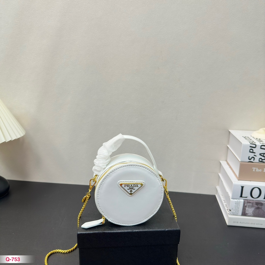 pra-new-arrival-bag-wallet-coin-wallet-size-12-6-12cm-2074