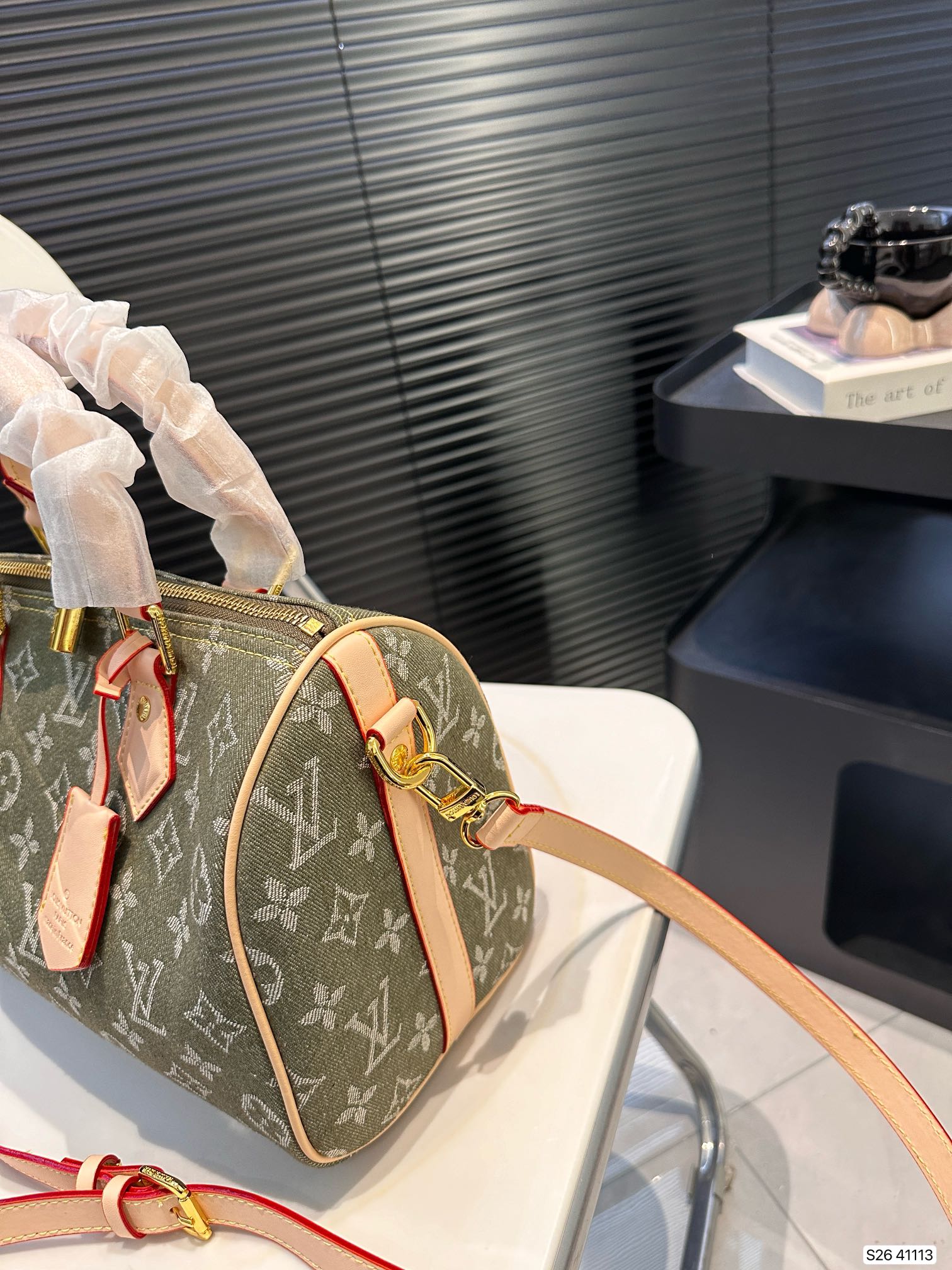 louis-new-arrival-speedy-25-denim-bag-size-25-19-cm-1220