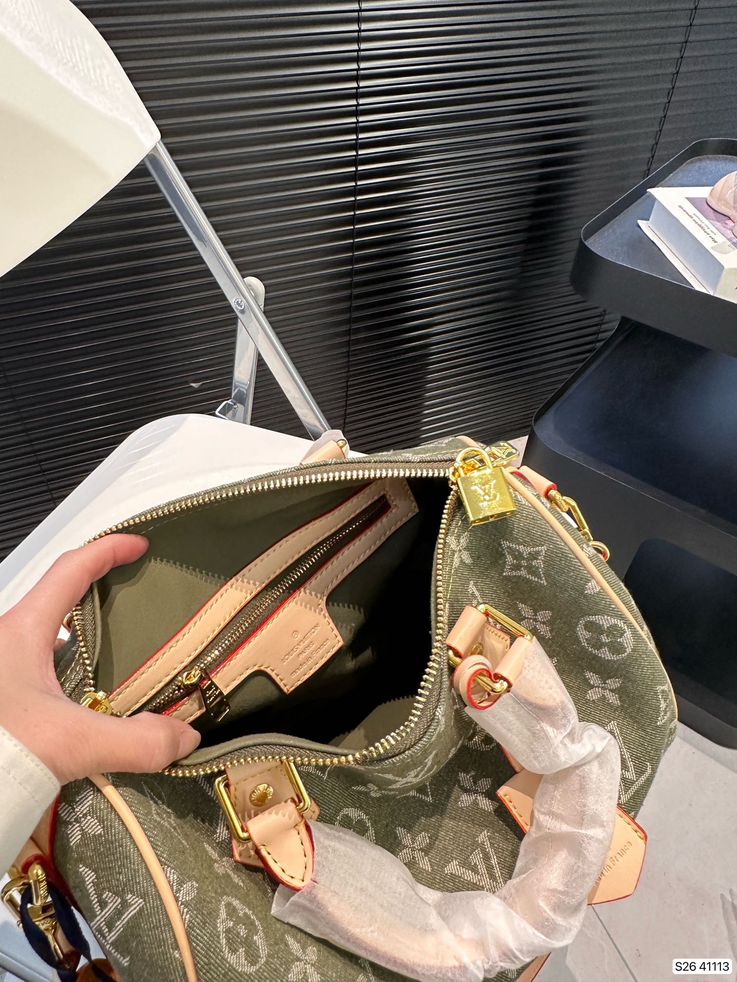 louis-new-arrival-speedy-25-denim-bag-size-25-19-cm-1220