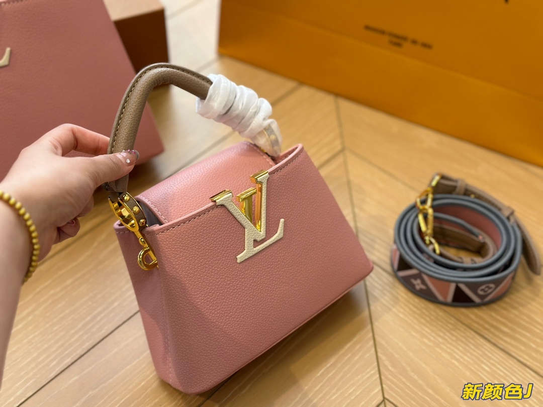 louis-capucines-new-arrival-bag-2659