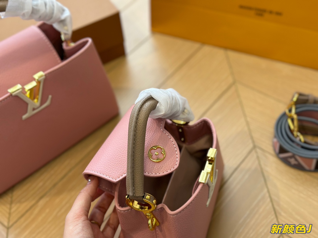 louis-capucines-new-arrival-bag-2659