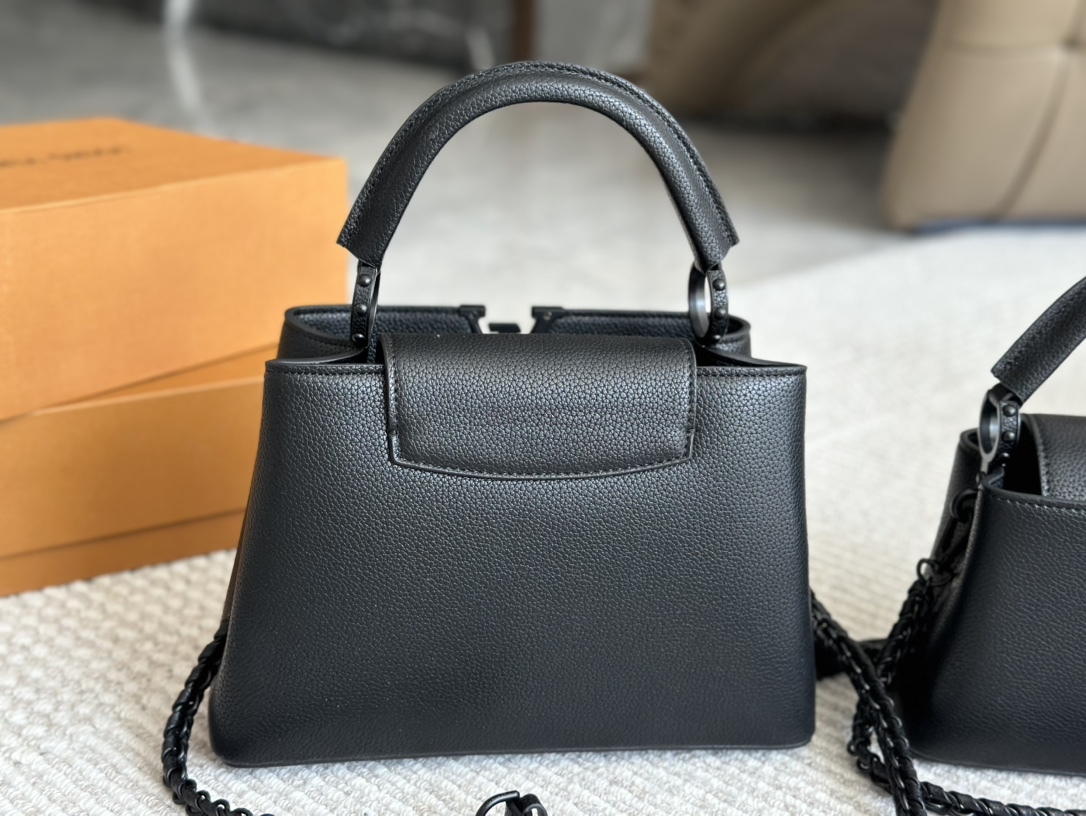 louis-capucines-monogram-new-arrival-bag-483