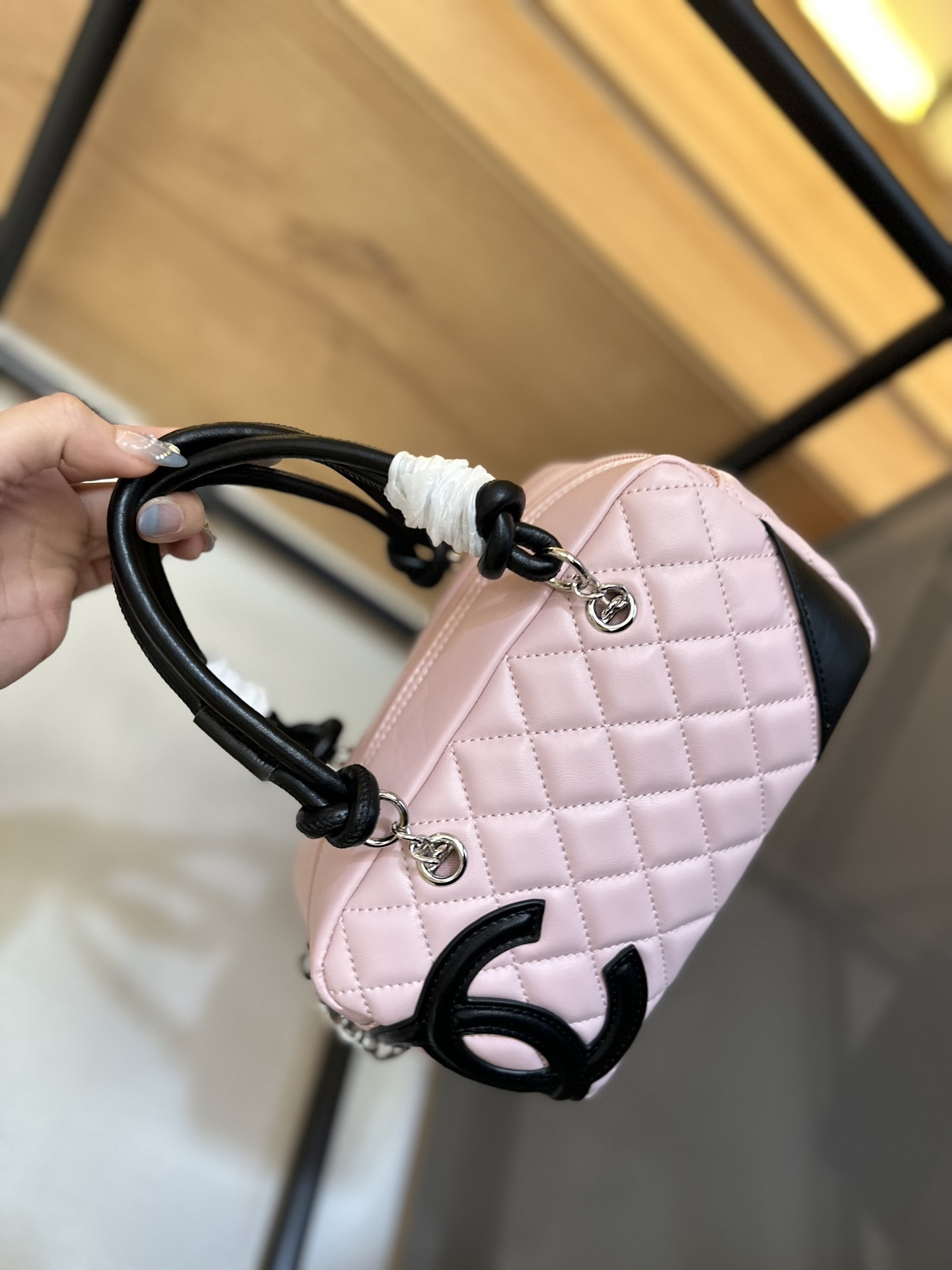 cc-new-arrival-camera-bag-size-22-cm-9432