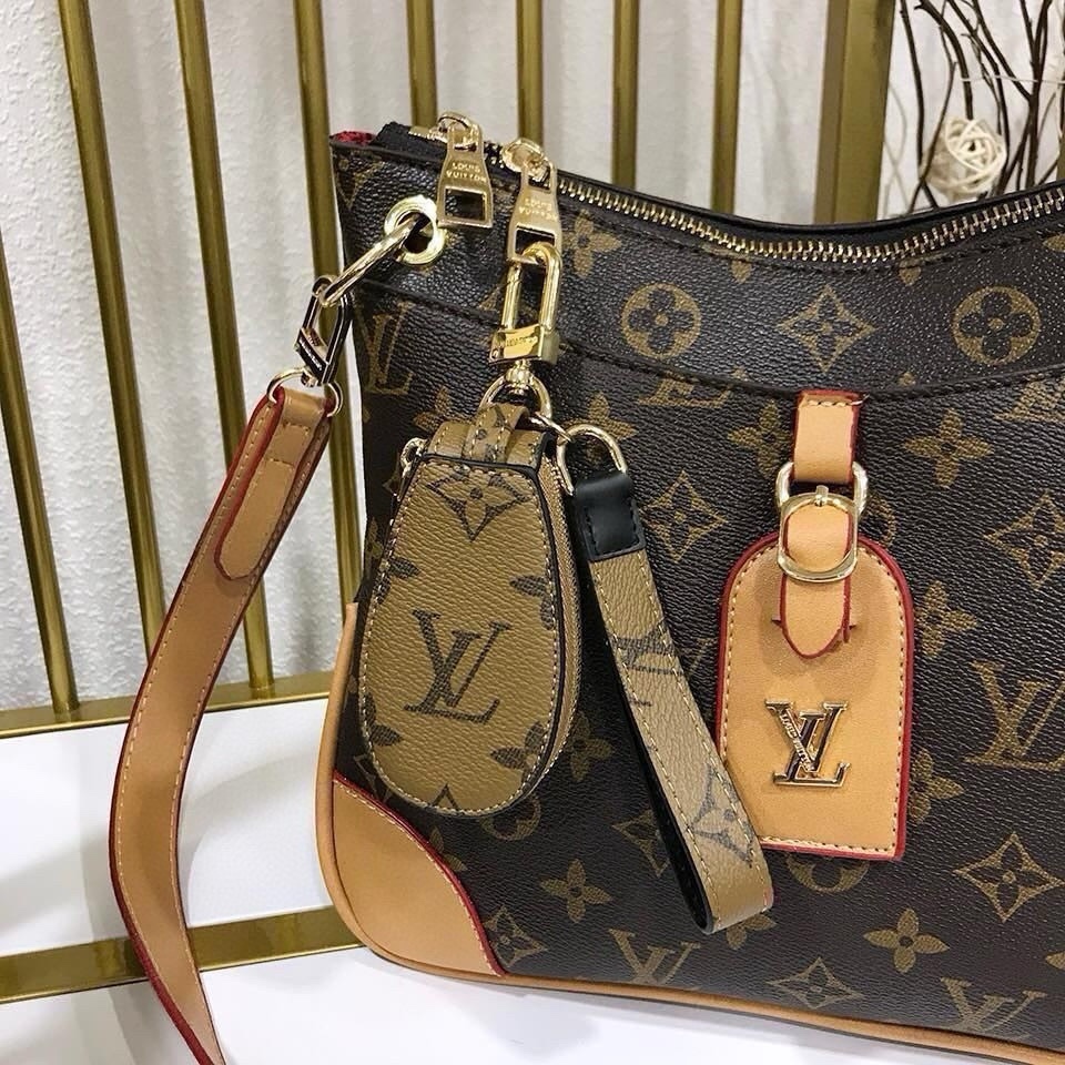 louis-new-arrival-key-bag-4543