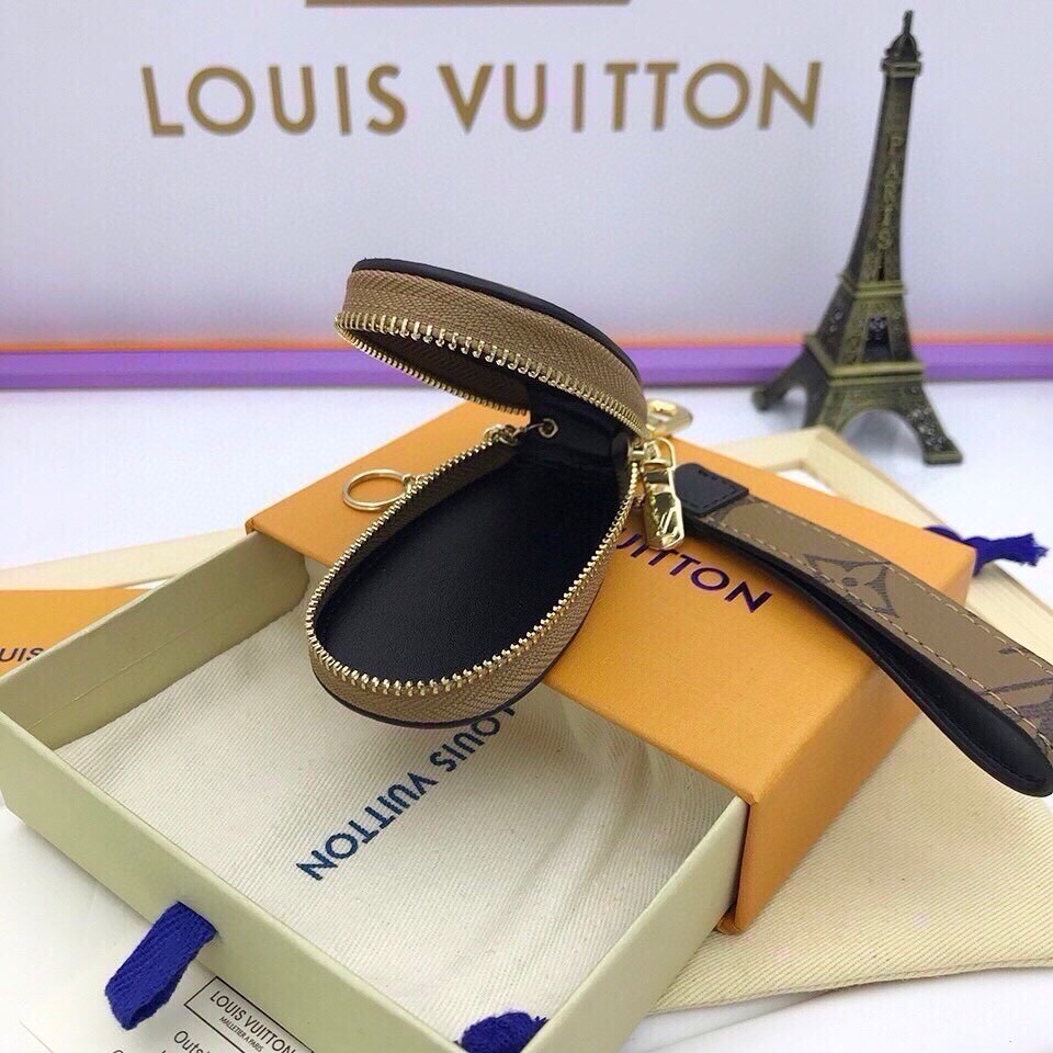 louis-new-arrival-key-bag-4543