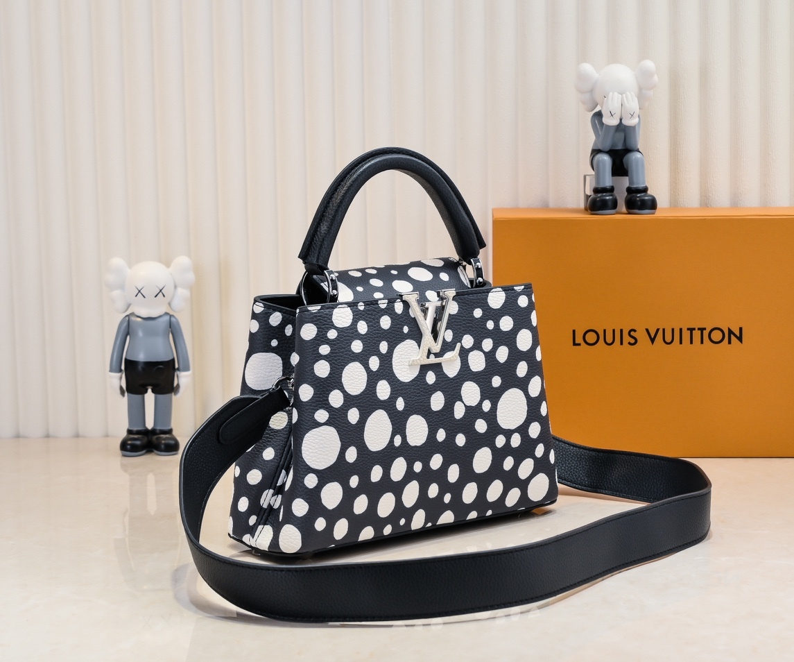 louis-x-yk-capucines-taurillon-new-arrival-bag-size-27-x-18-x-9-cm-2889