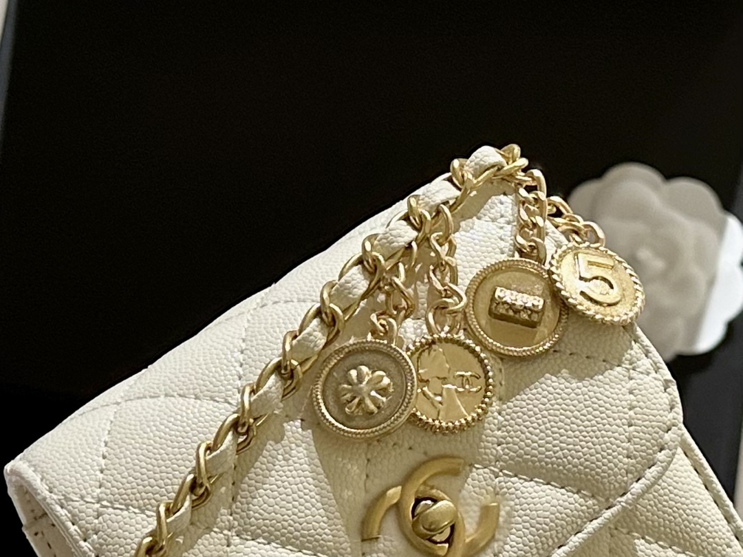 cc-new-arrival-caviar-leather-phone-bag-size-12-16-cm-1951