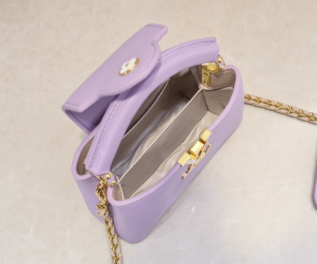 louis-new-arrival-m22122-capushell-taurillon-leather-646