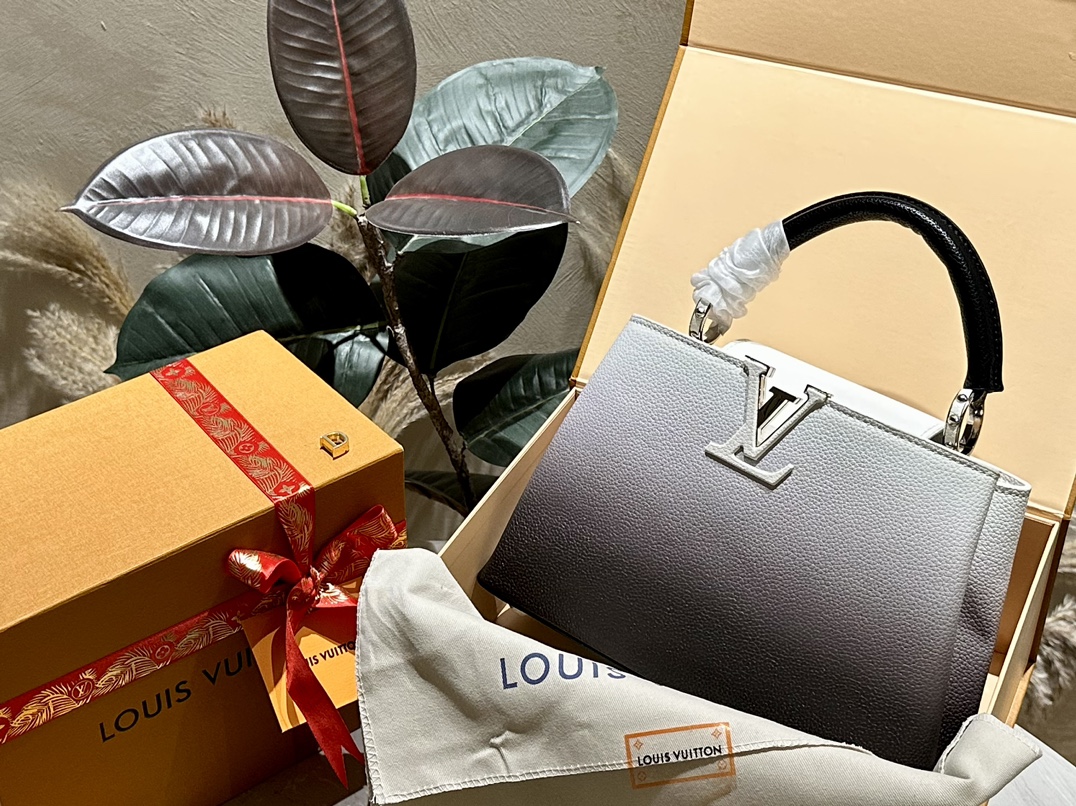 Louis new arrival Capucines bag size: 27cm