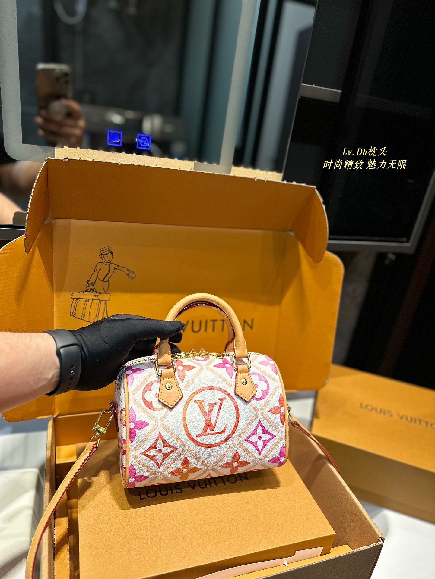 louis-nano-speedy-2024-new-arrival-bag-size-20cm-3992