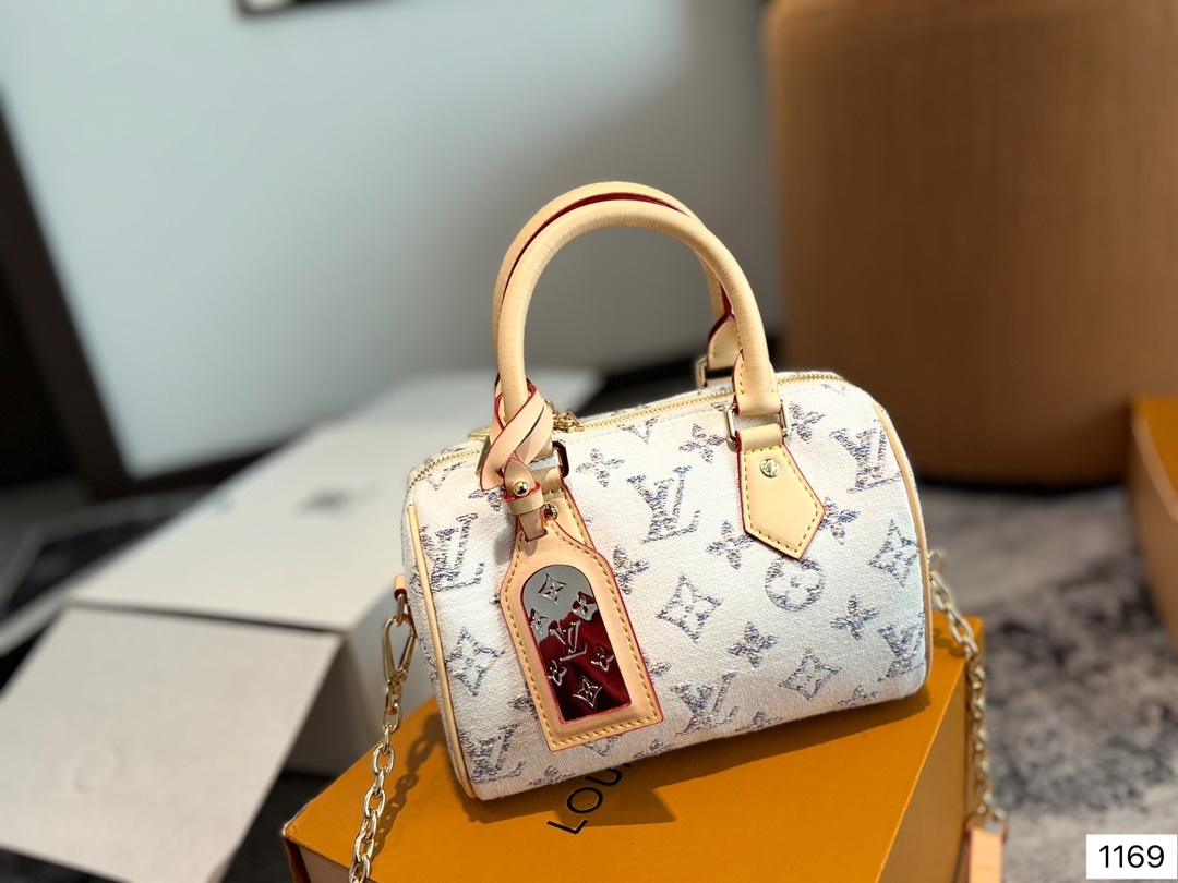 Louis new arrival speedy bag size; 20cm