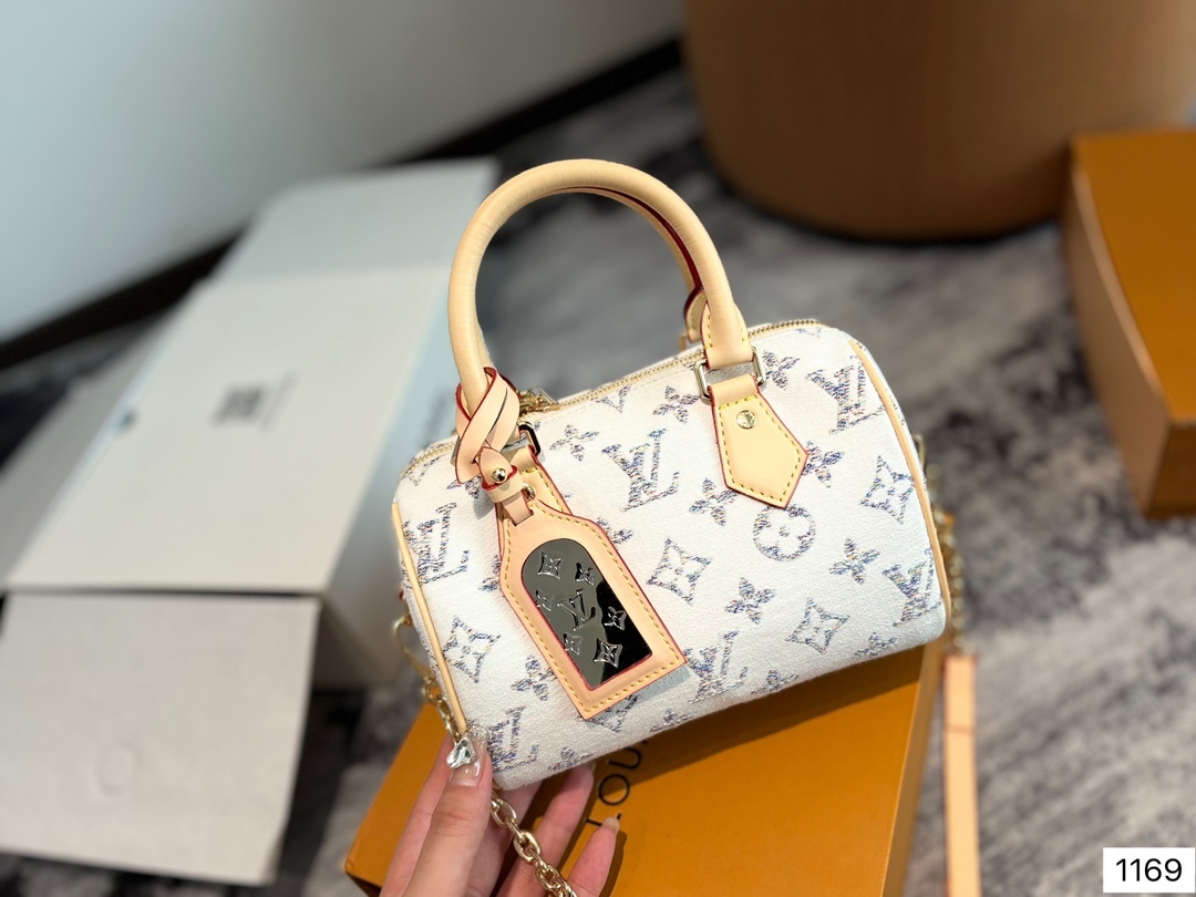 louis-new-arrival-speedy-bag-size-20cm-3210