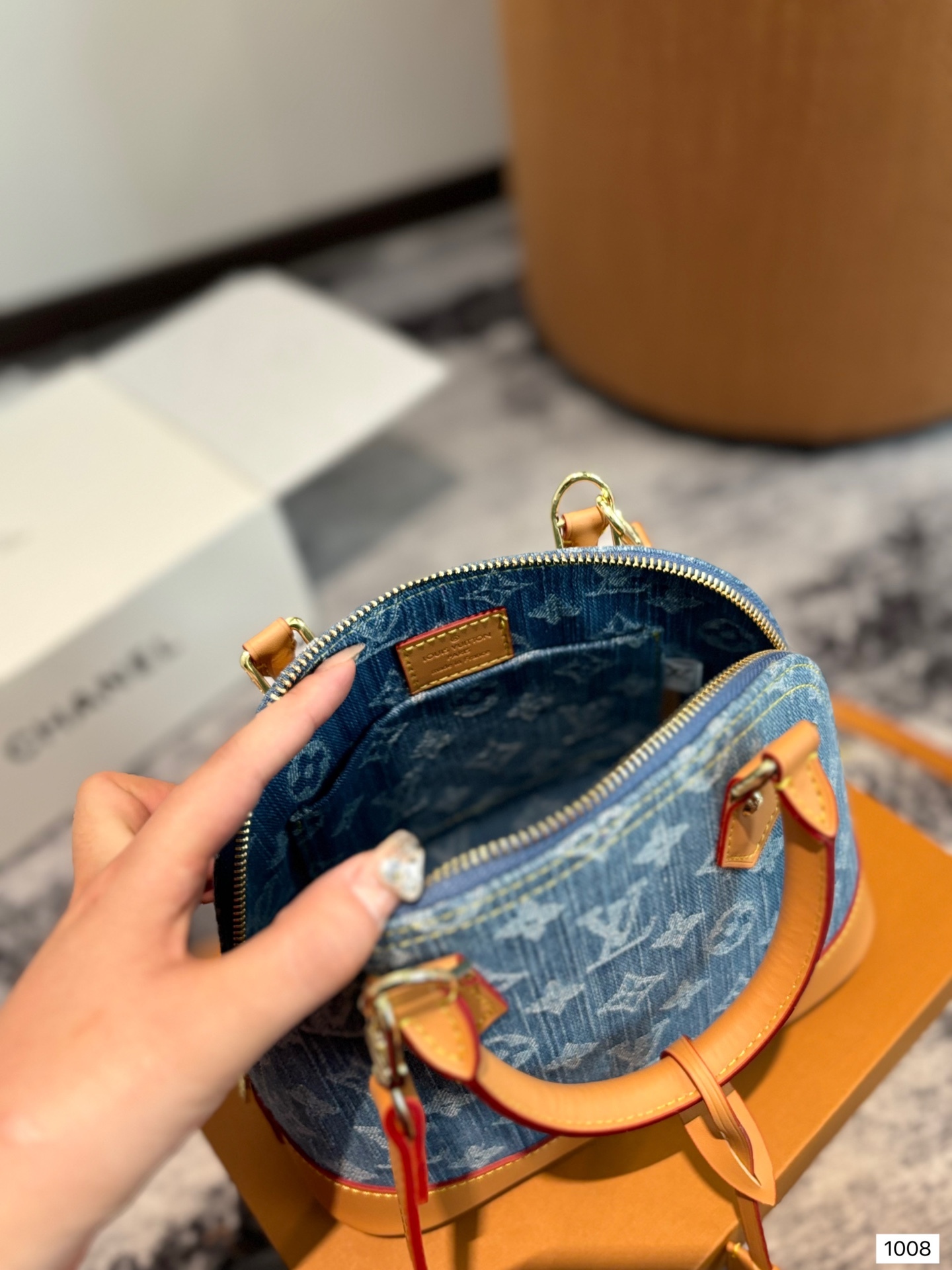 Louis alma bb Retiro denim bag size: 24��18cm