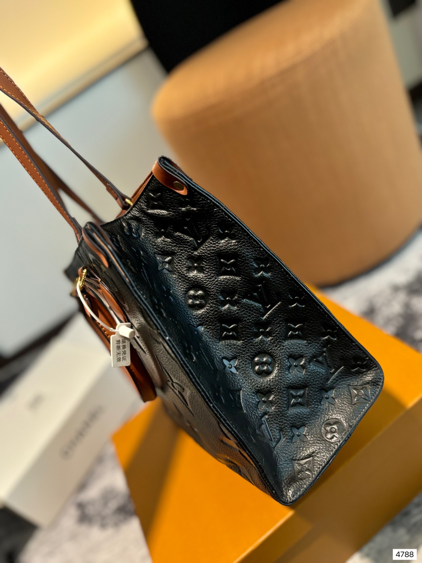 louis-new-arrival-onthego-monogram-empreinte-bag-size-34-cm-5557