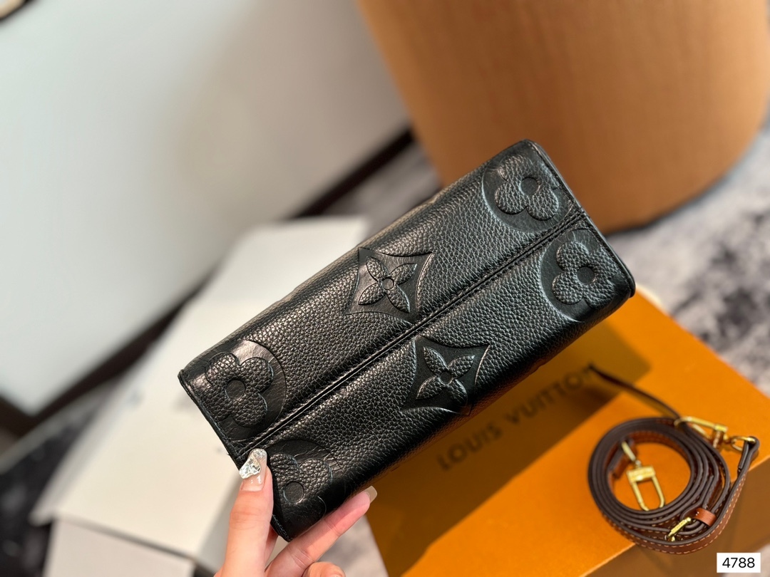 louis-new-arrival-onthego-monogram-empreinte-bag-02-size-25-cm-4427