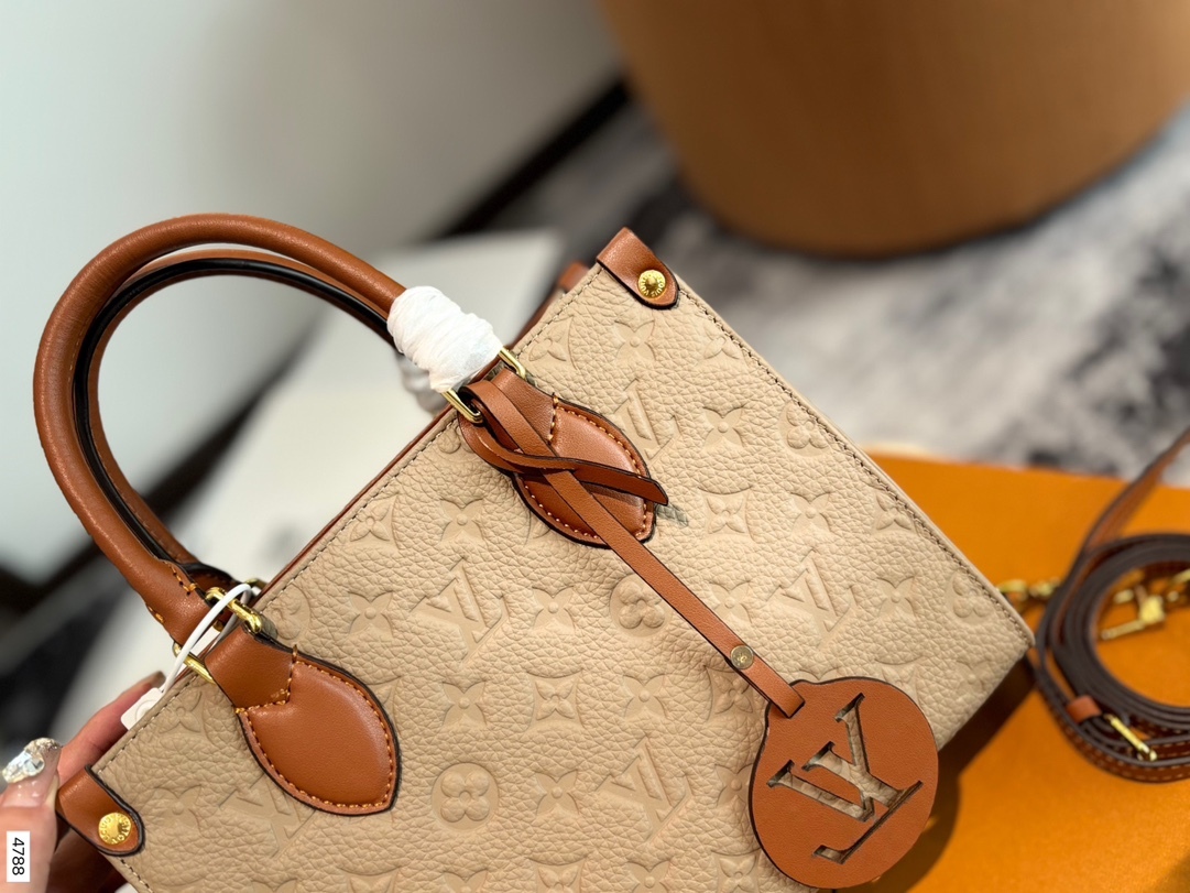 louis-new-arrival-onthego-monogram-empreinte-bag-size-25-cm-4355