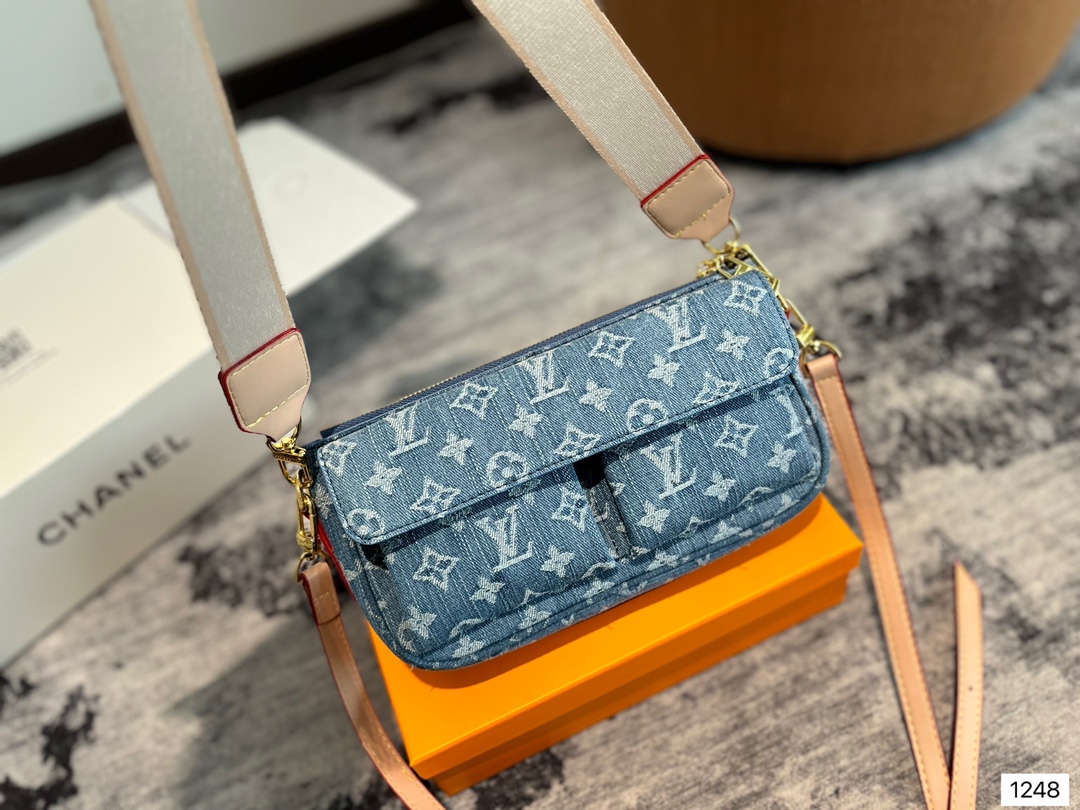 louis-new-arrival-mini-bag-size-24-13-cm-4017