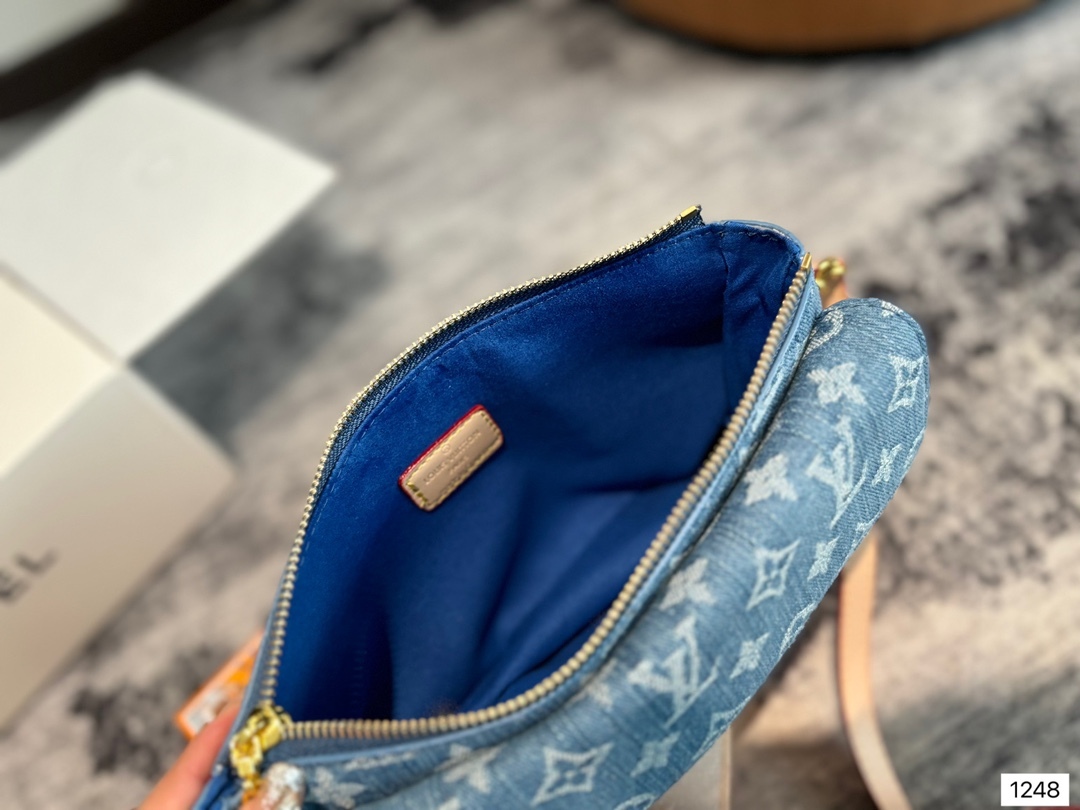 louis-new-arrival-mini-bag-size-24-13-cm-4017