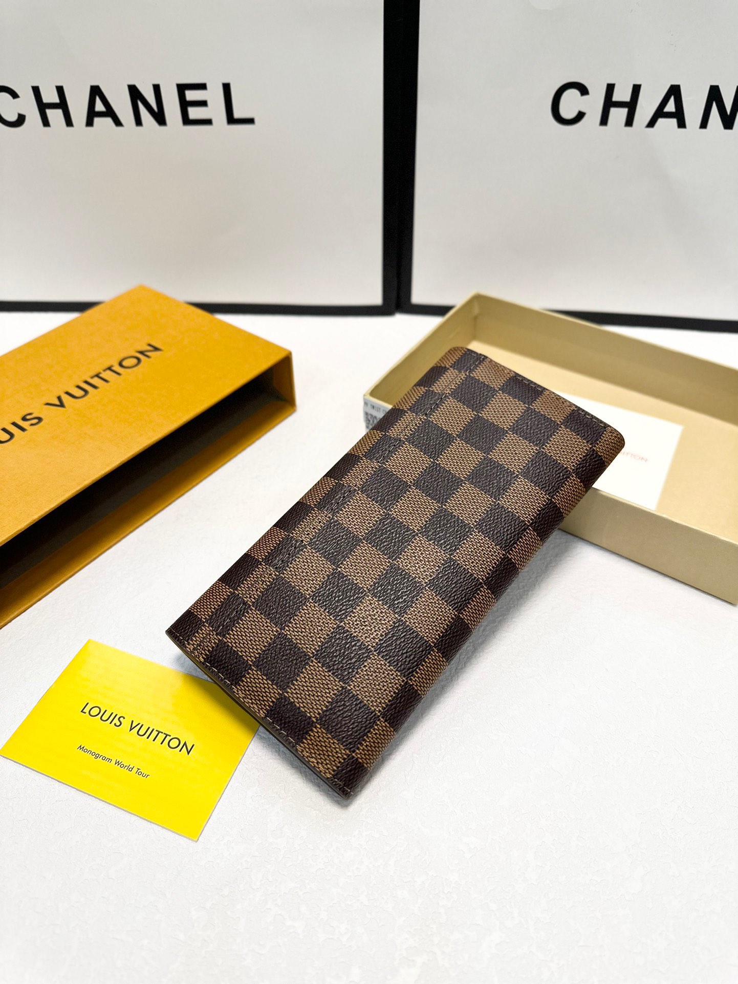 louis-new-arrival-wallet-size-19x10-cm-821