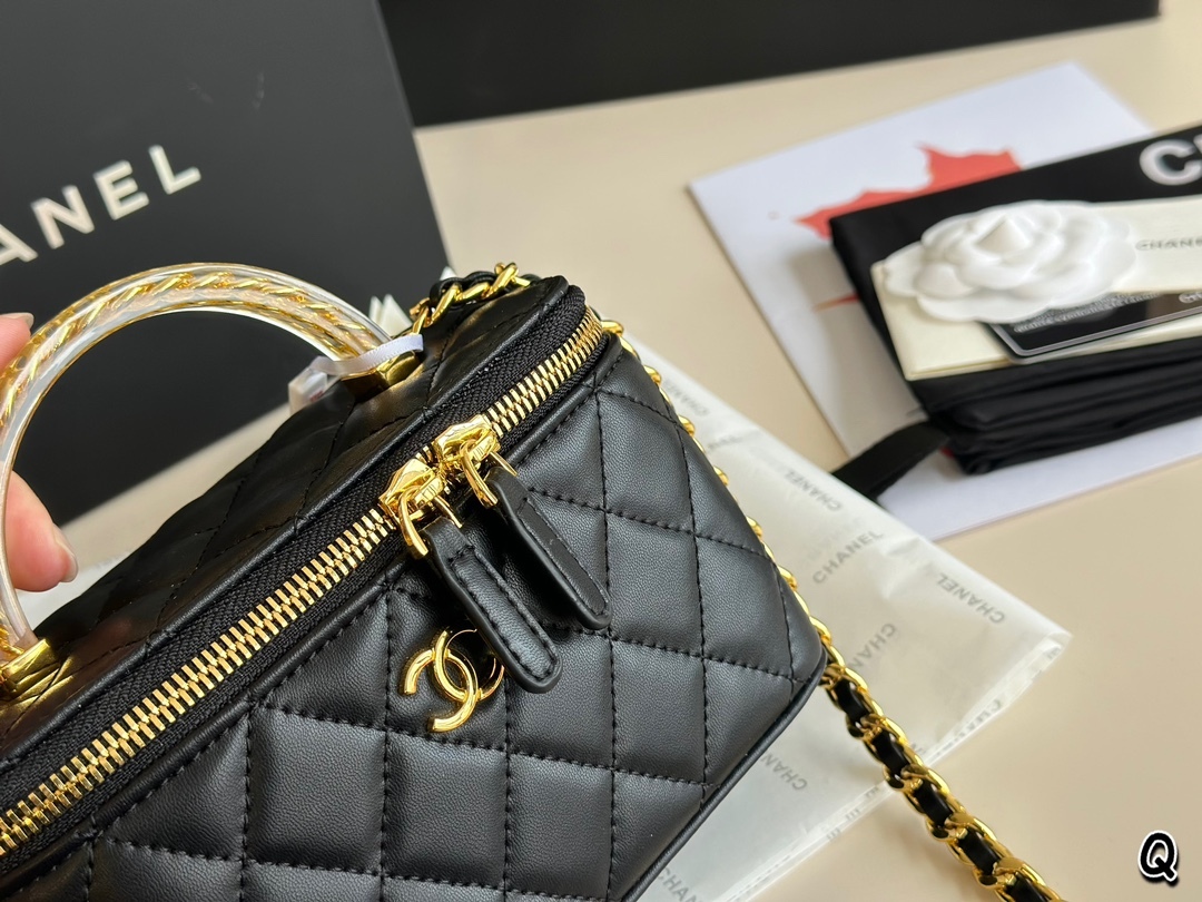 CC new arrival box bag size: 16*10 cm