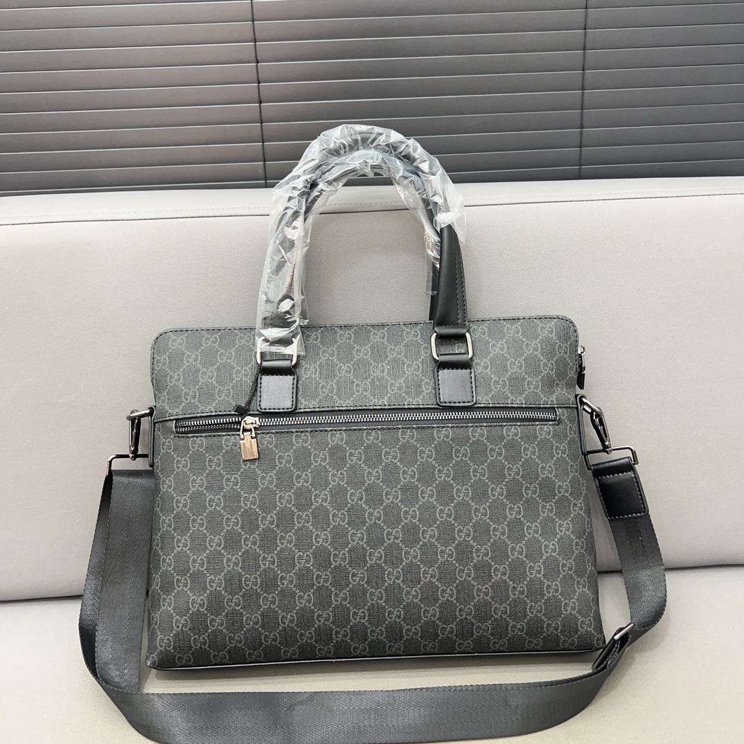 gg-new-arrival-men-and-women-handbag-size-28-x-38-cm-3146