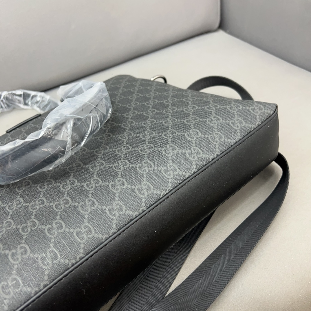 gg-new-arrival-men-and-women-handbag-size-28-x-38-cm-3146