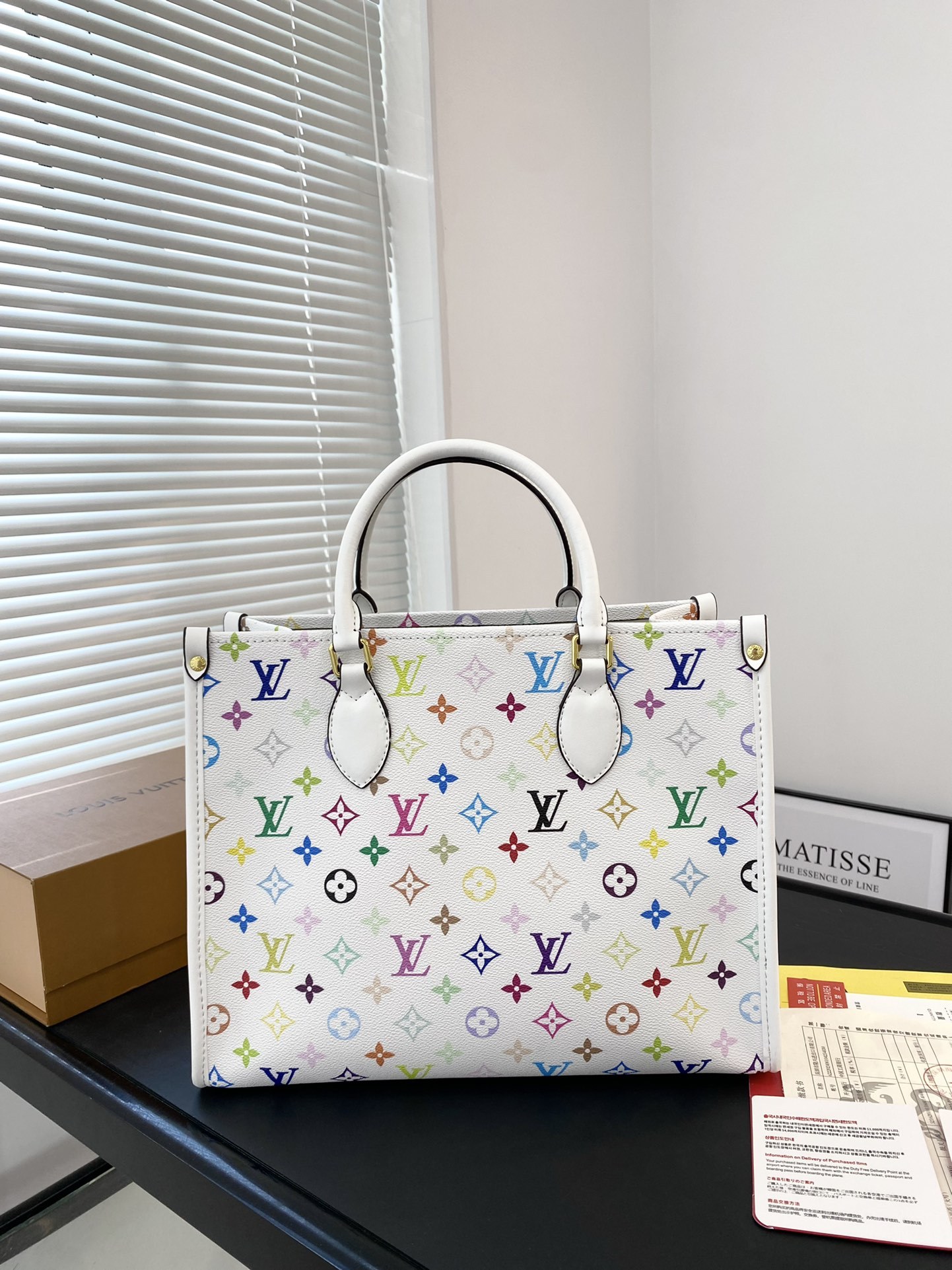 louis-new-arrival-onthego-tote-bag-size-35-cm-7523