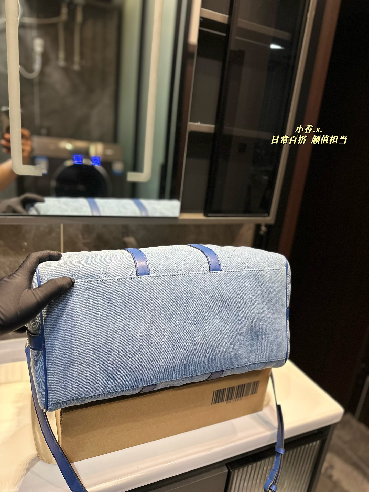 Cc new arrival travel bag size: 45*26 cm